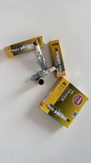 شمع پلاتینیوم NGK G-Power مدل LFR5AGP کد 5018 (اصلی)